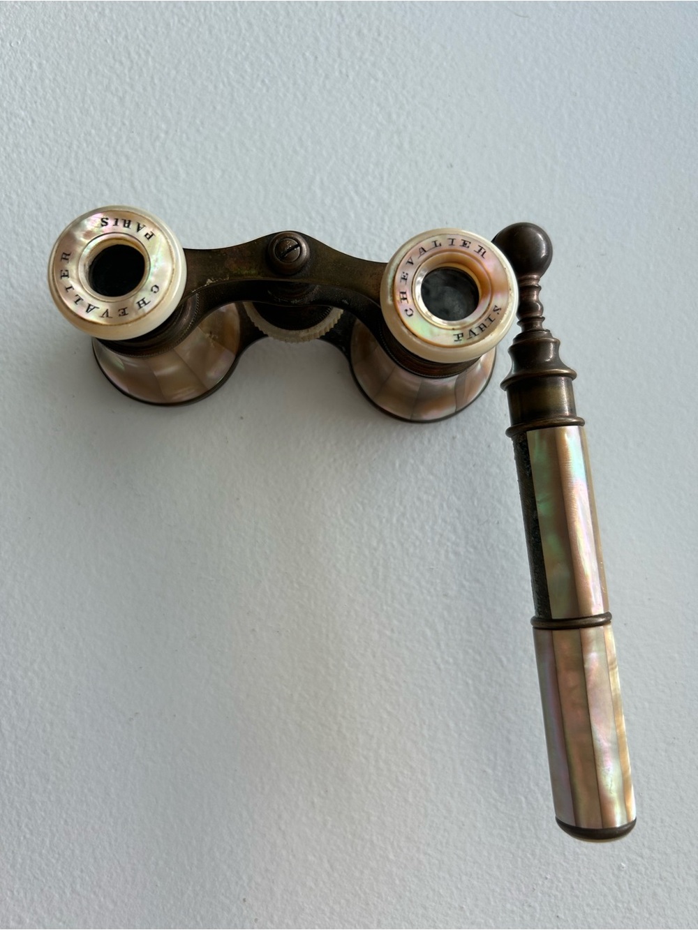 Antique Chevalier Paris Mother of Pearl Opera Glasses with Lorgnette Handle - Picture 15 of 15